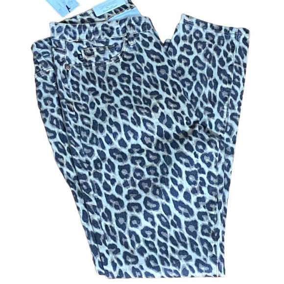NWOT Judy Blue Leopard Print - Picture 5 of 10
